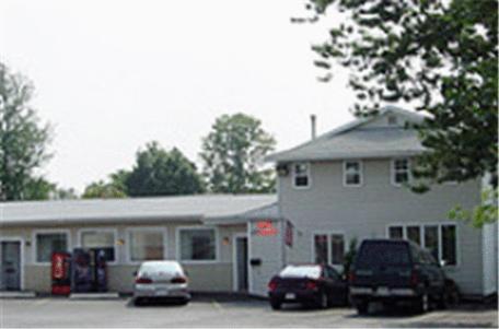 Charlie'S Motel Frostburg Bagian luar foto